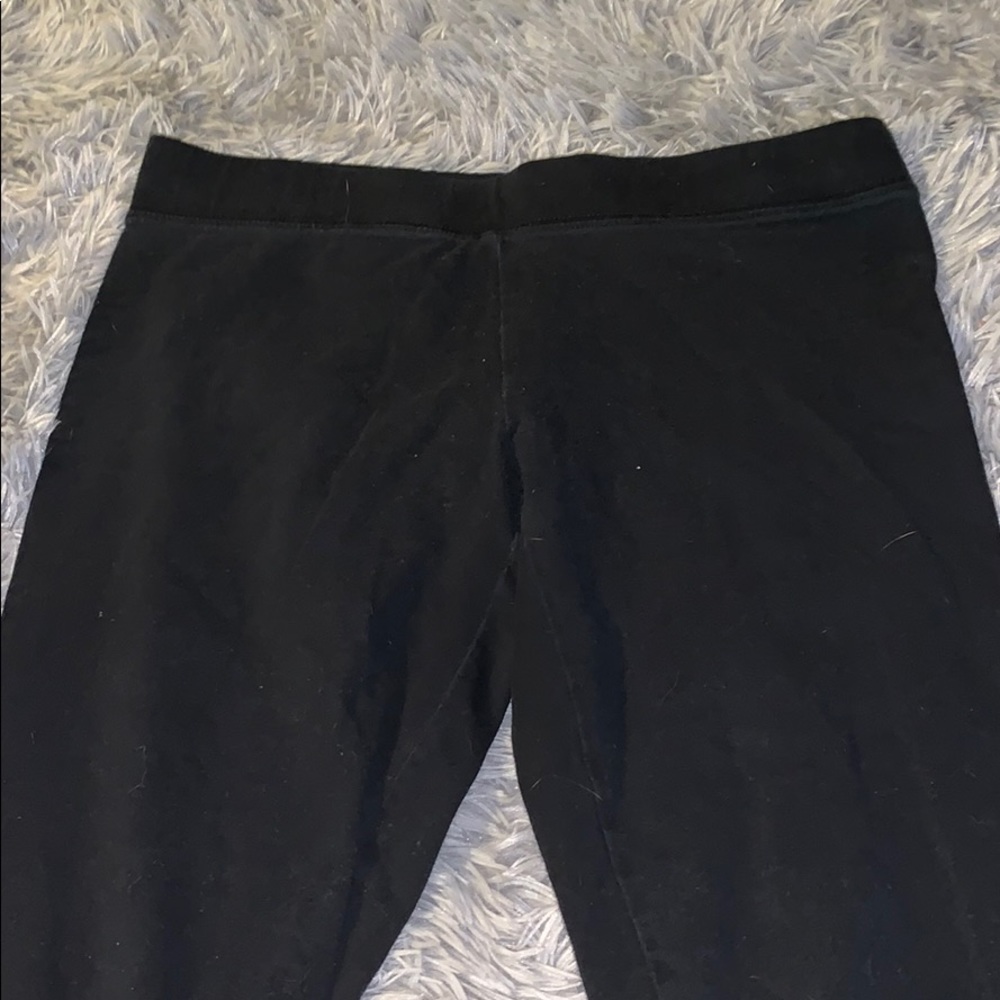 Black leggings